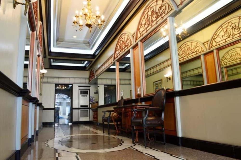 Bsa Mansion Condotel Makati City Exterior photo