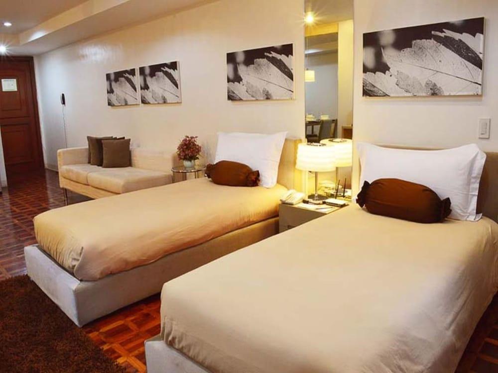 Bsa Mansion Condotel Makati City Exterior photo