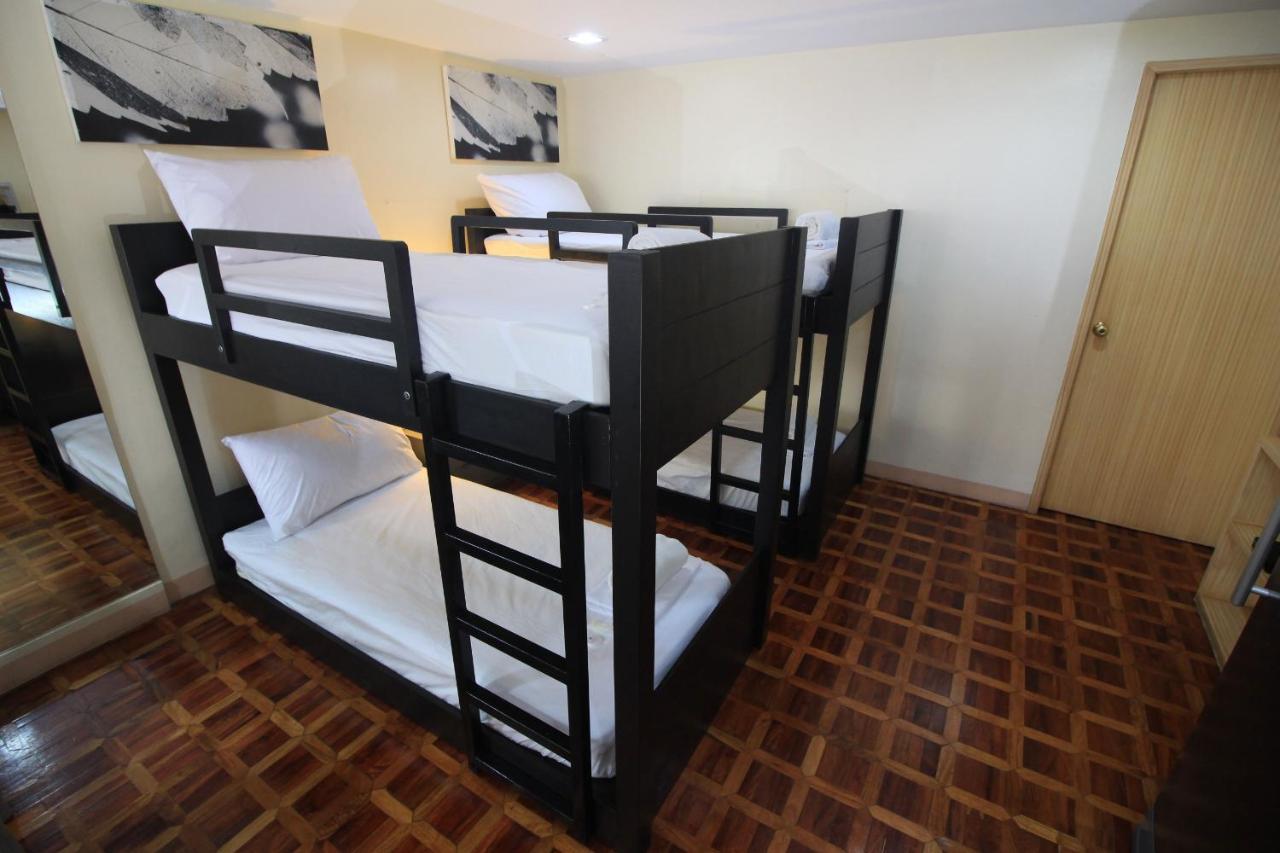 Bsa Mansion Condotel Makati City Exterior photo