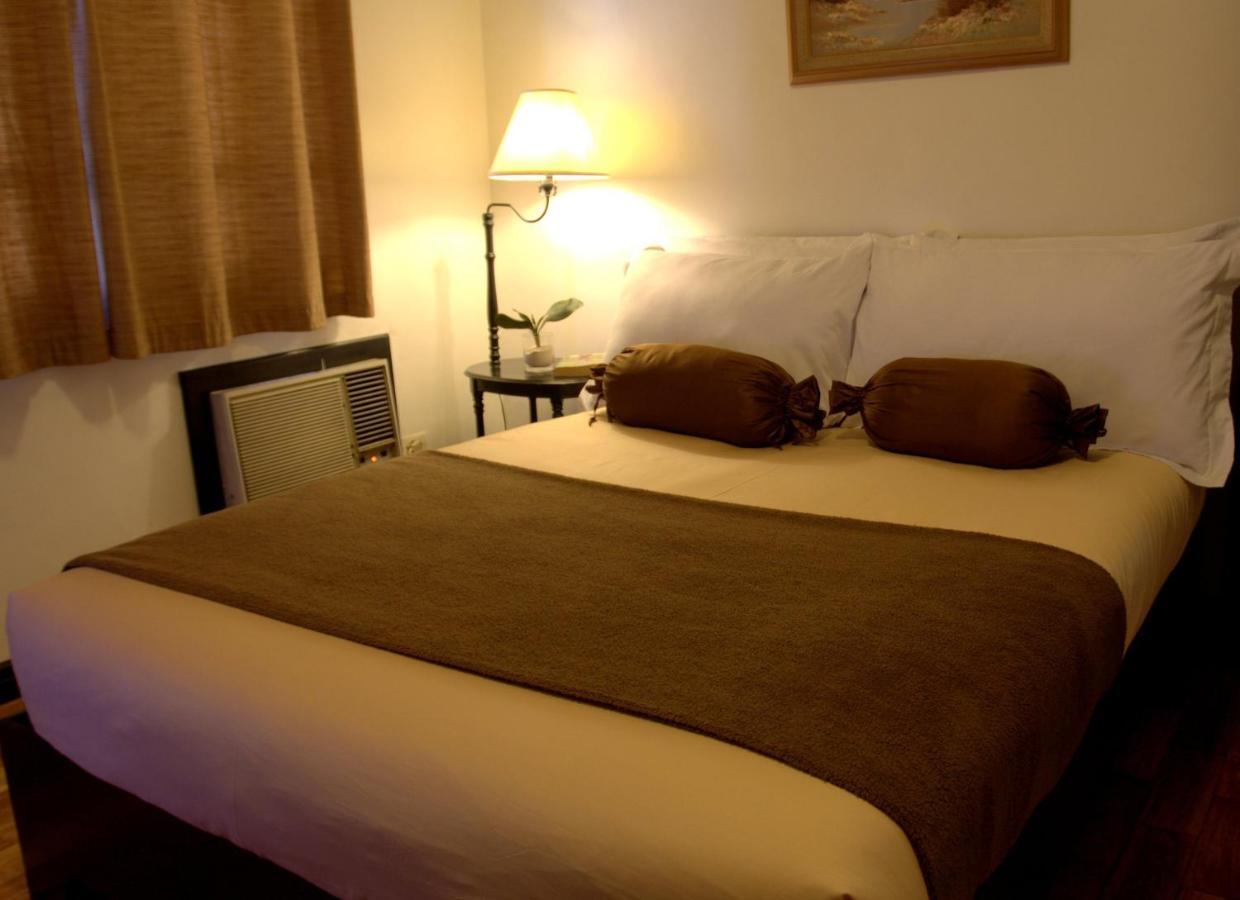 Bsa Mansion Condotel Makati City Room photo
